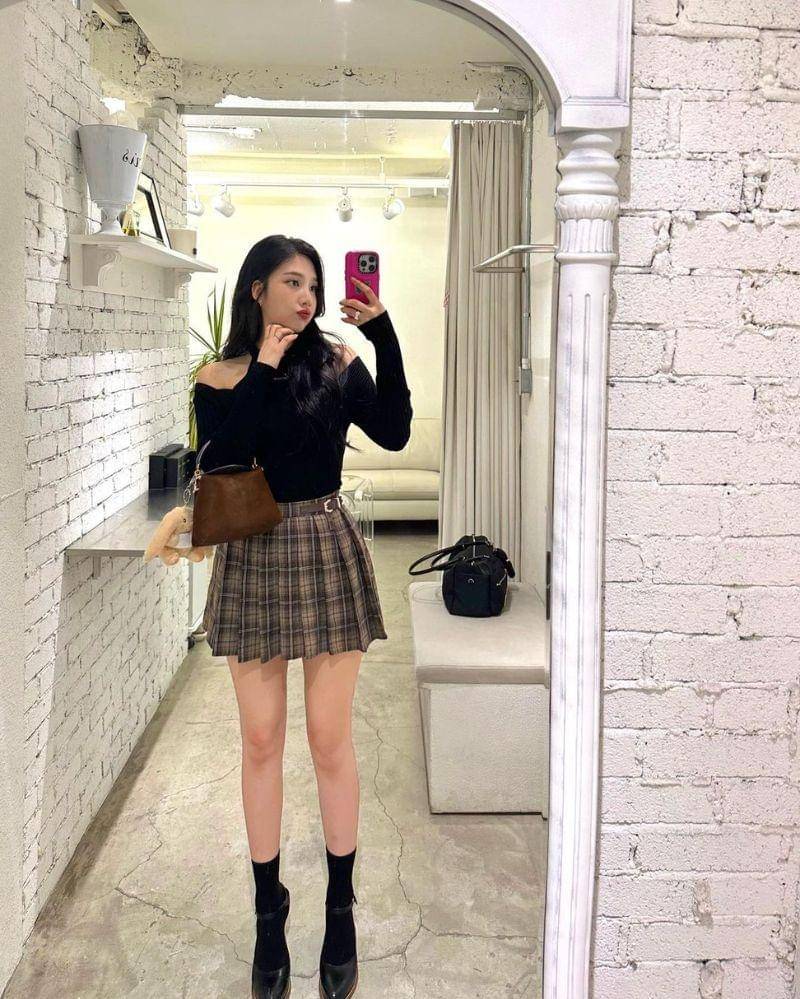 Instagram.com/_imyour_joy